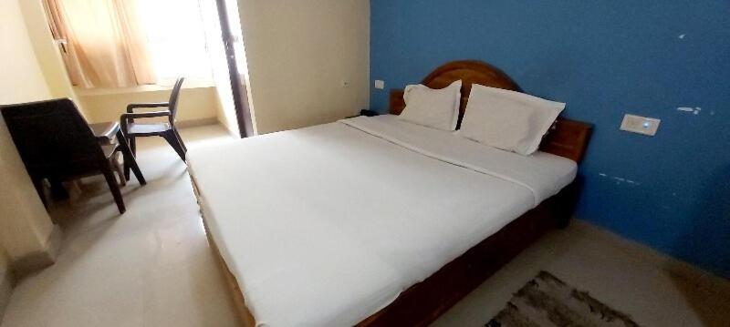 Spot On 80624 Hotel Niladri Complex Puri Bagian luar foto